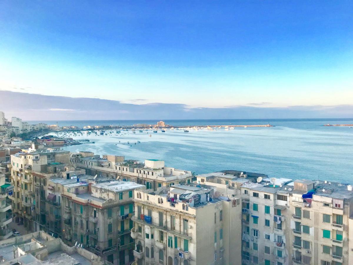 Downtown Sea View Apartment Alexandria